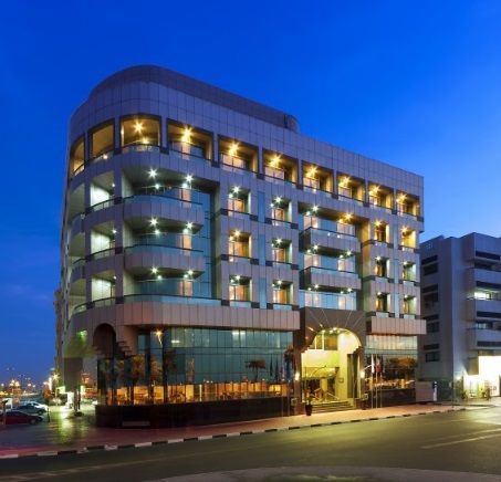 Ewa Hotel Dubai Esterno foto