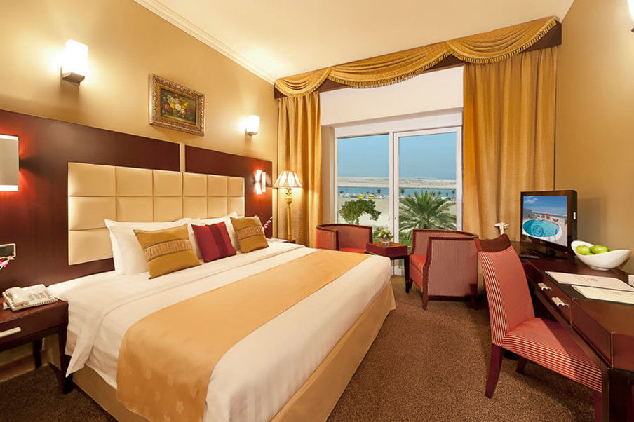 Ewa Hotel Dubai Esterno foto